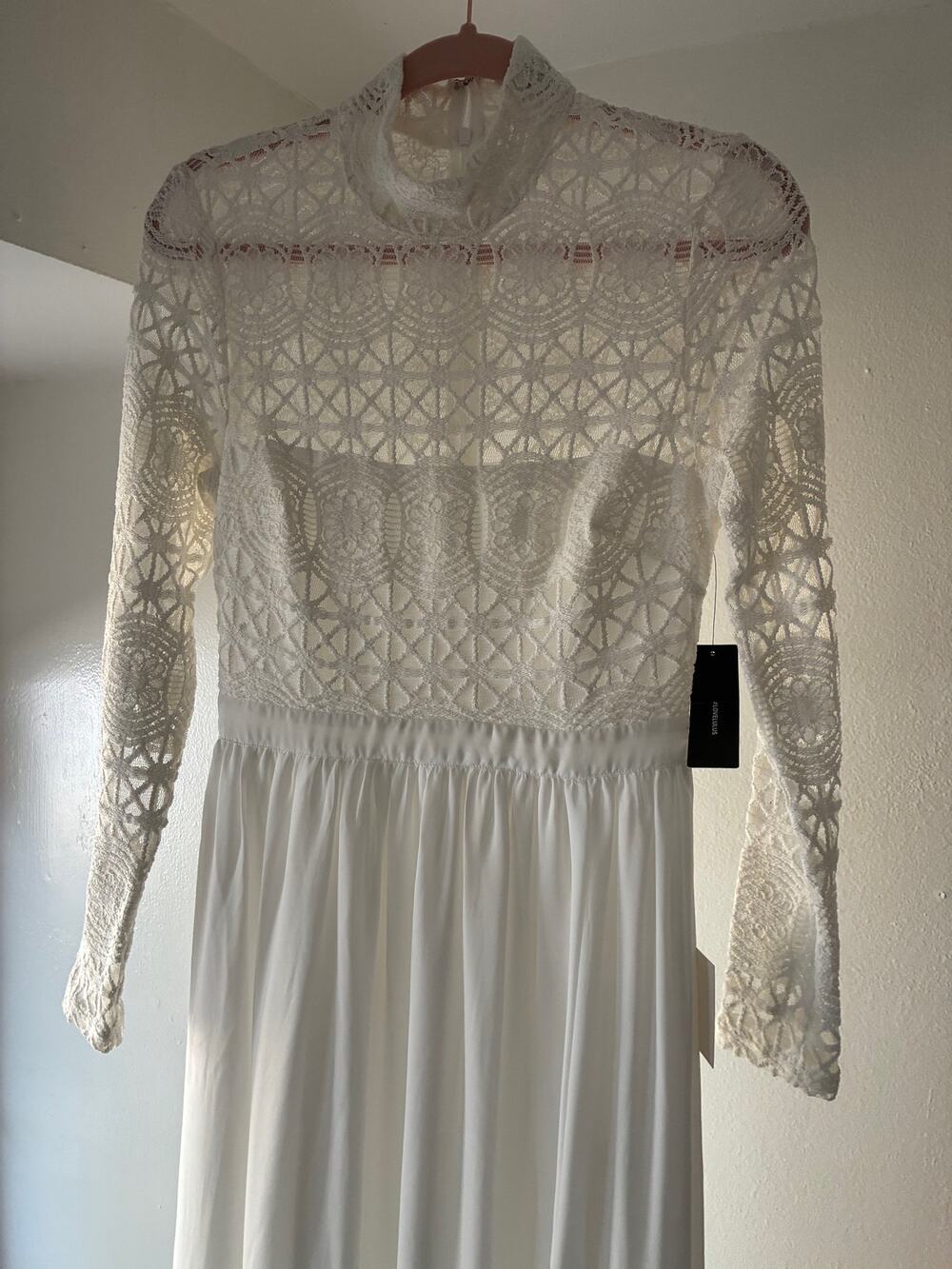 Lulus White/Off-White Lace Maxi Bridal Wedding Dress High Neck Long Sleeve Small